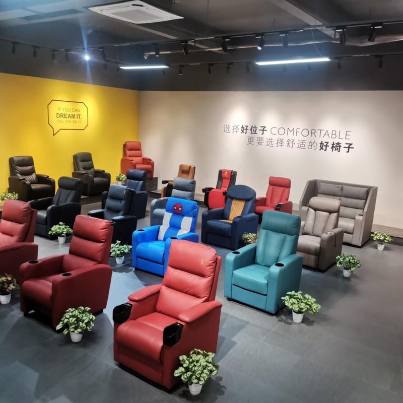 Meubles commerciaux VIP de luxe Sièges de cinéma inclinables pour cinéma à domicile 70*90*104cm