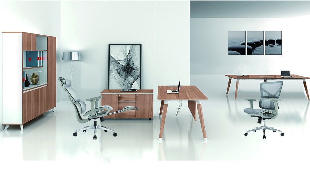 Modèle gratuit de haute qualité Conception personnalisée de la chaise de bureau pivotante à dos en maille pour un support ergonomique