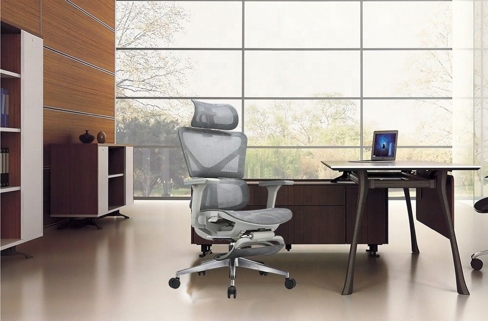 Modèle gratuit de haute qualité Conception personnalisée de la chaise de bureau pivotante à dos en maille pour un support ergonomique