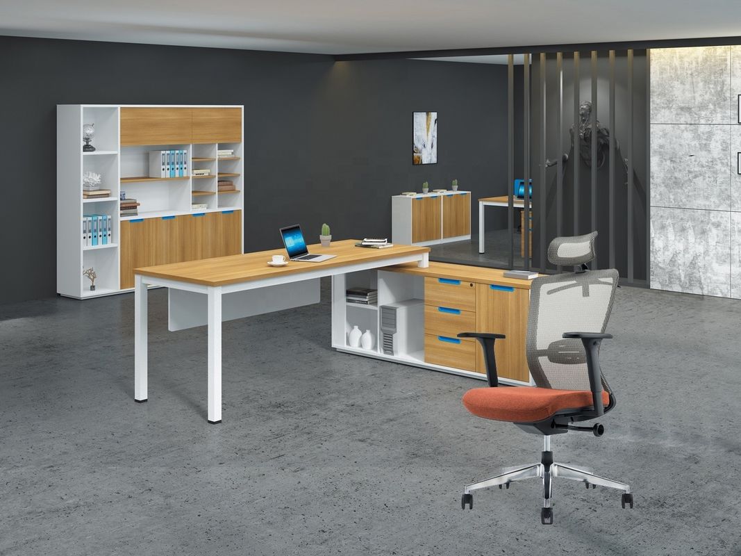 Chaise de bureau pivotante OEM de luxe pour compétitif